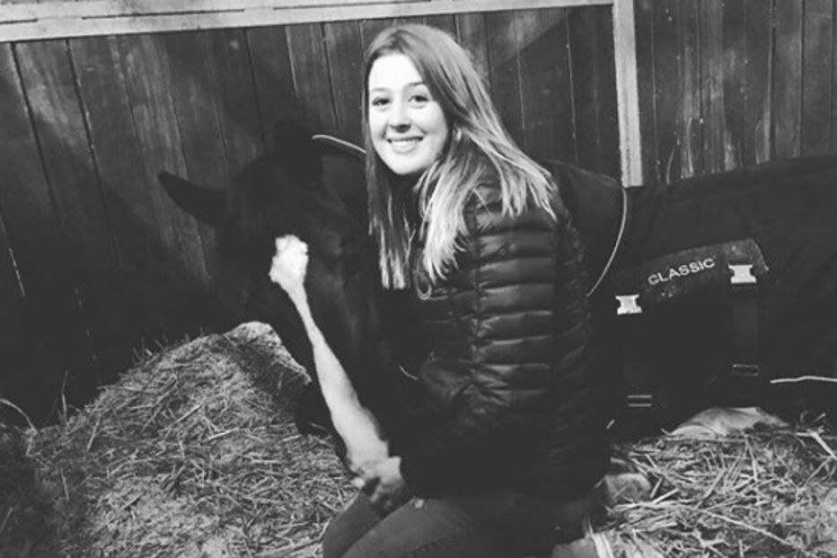 Filha de Schumacher quebra o silêncio pela primeira vez após acidente do pai