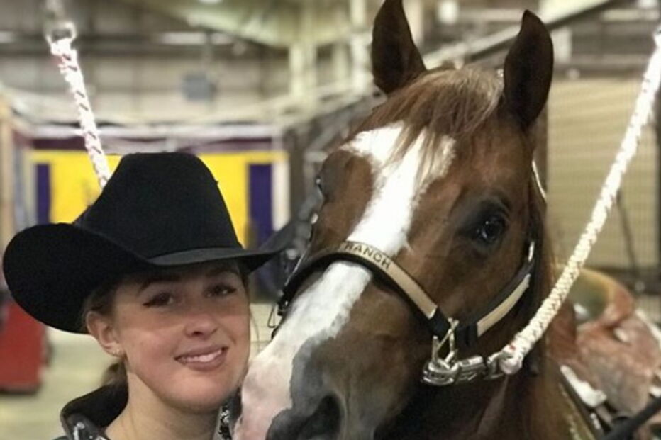 Filha de Schumacher quebra o silêncio pela primeira vez após acidente do pai