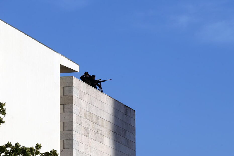 Snipers ocupam posições estratégicas à volta do recinto da Eurovisão, em Lisboa