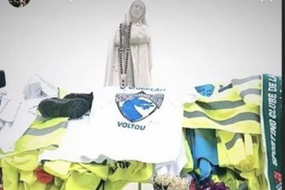 Super Dragões chegaram a Fátima após peregrinação a pé