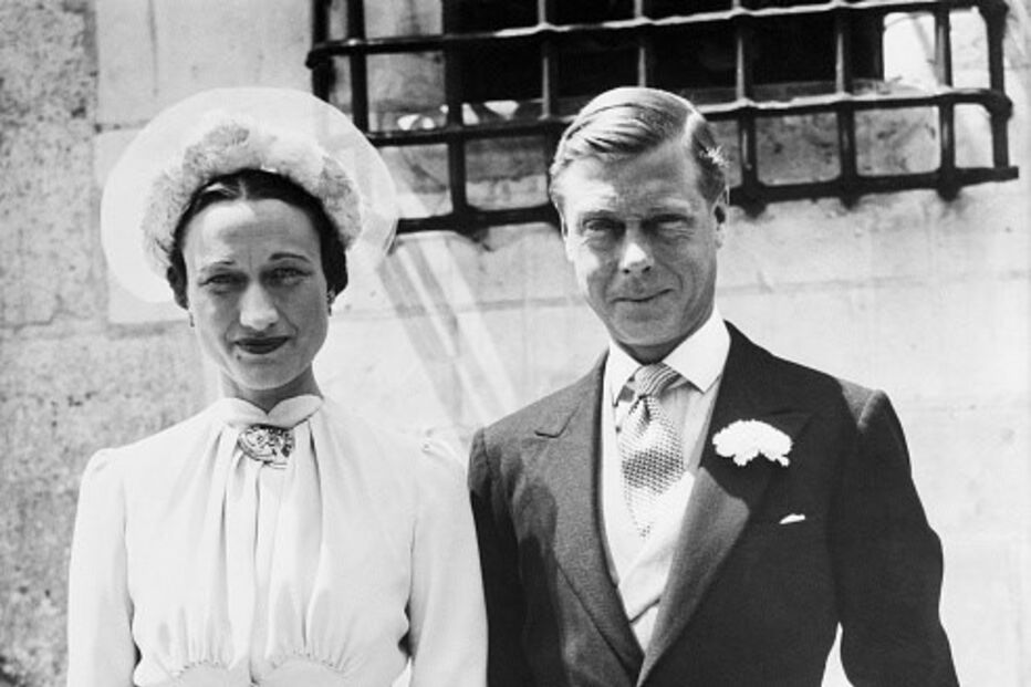 Matrimónio polémico entre o Rei Eduardo VII e a socialite americana Wallis Simpson, em 1937