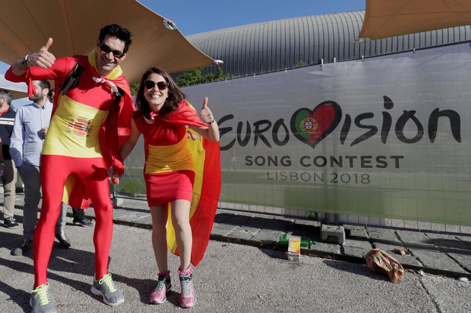 Fãs fazem a festa da Eurovisão junto ao Altice Arena