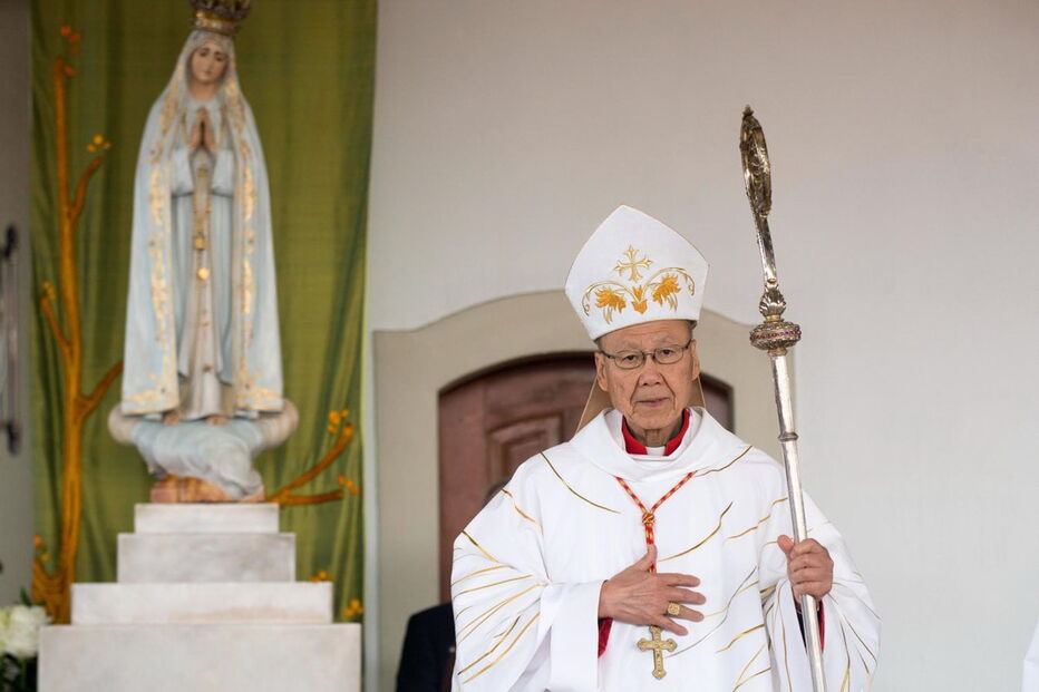 300 mil pessoas assistem a missa no Santuário de Fátima