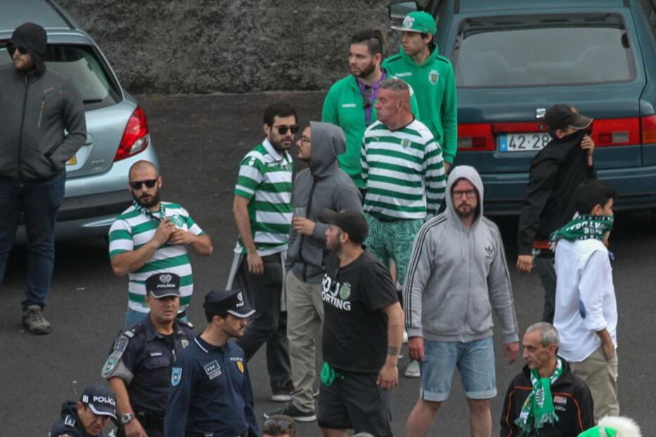 Adeptos do Sporting revoltados obrigam a reforço policial na Madeira