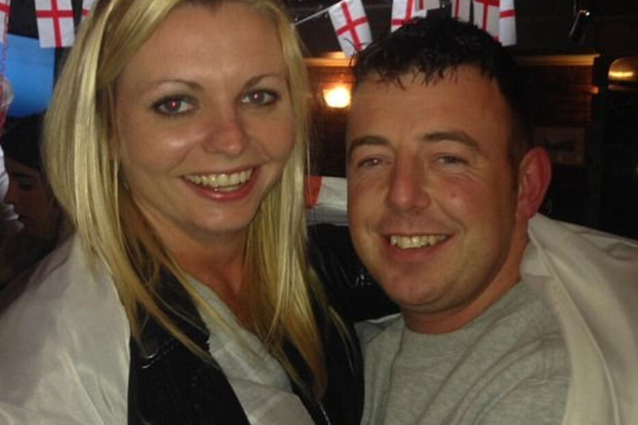 Mata rival à facada após receber imagens de sexo explícito