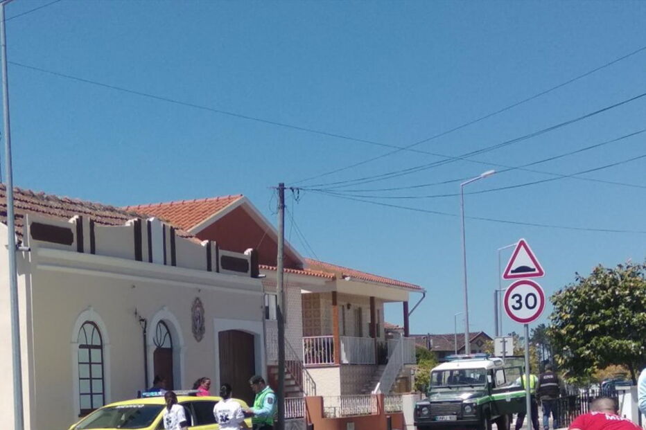 Carro atropleou homem em cadeira de rodas em Carapelhos, Mira