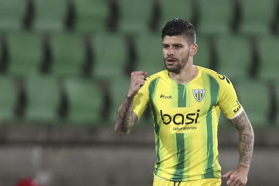 Joãozinho, jogador do Tondela