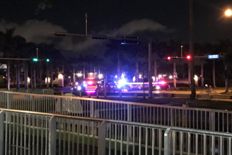 Homem abre fogo em resort de golfe de Donald Trump em Miami