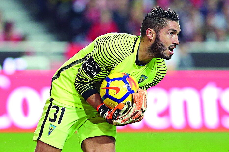José Moreira ao serviço do Estoril