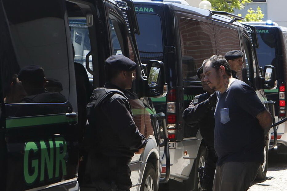 Suspeitos do ataque ao Sporting em Alcochete no Tribunal do Barreiro