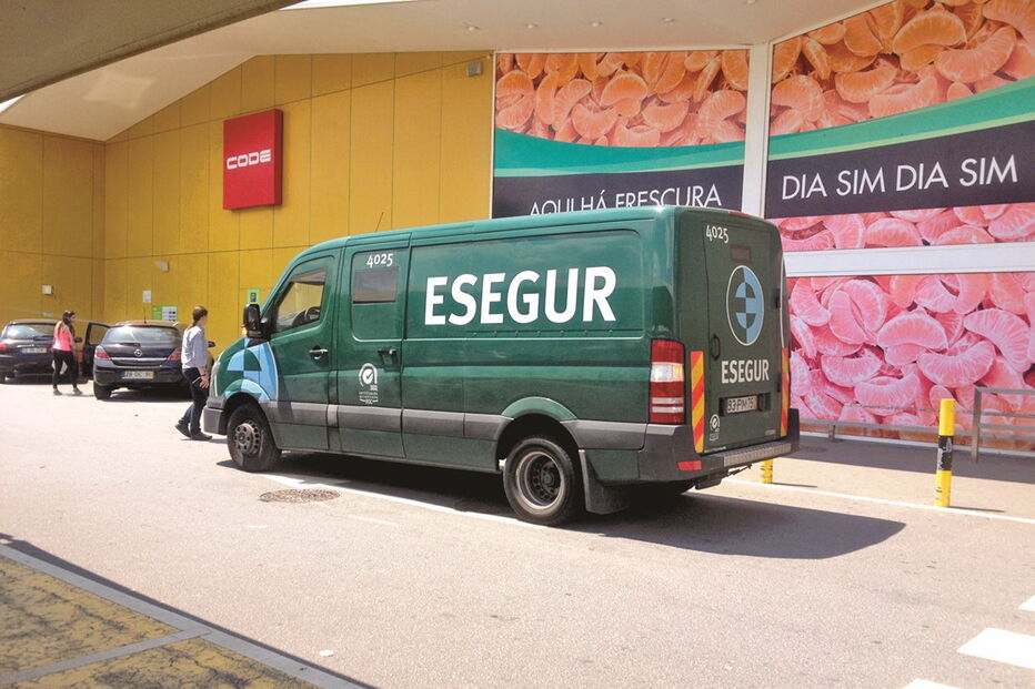 Carrinha de valores da ESEGUR