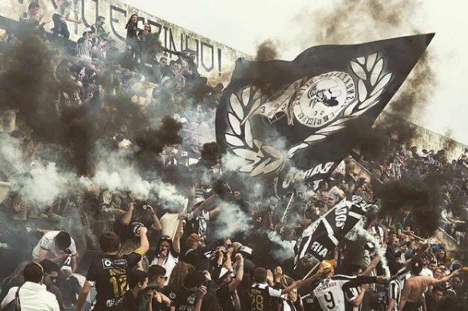 As imagens da última partida no estádio Comendador 