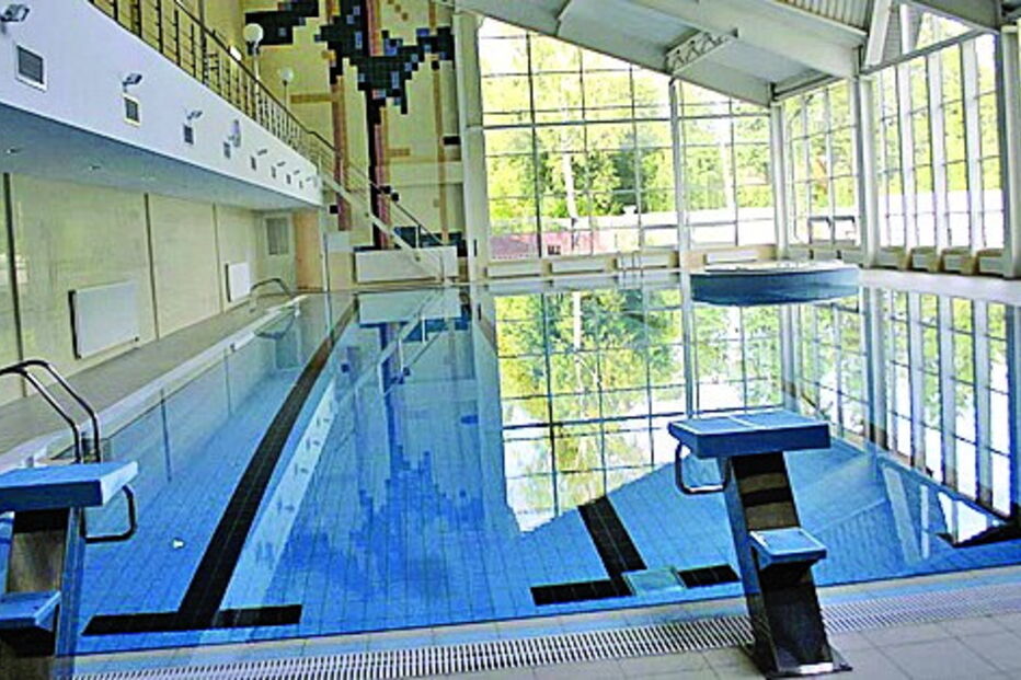 Piscina e jacuzzi para a recuperação após os jogos