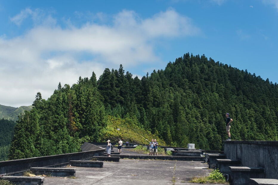Hotel Monte Palace, na Ilha de São Miguel, está em ruínas há vários anos