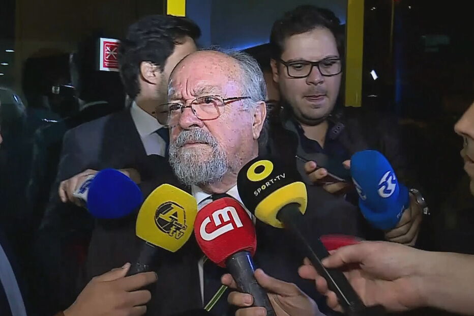 Jaime Marta Soares foi apupado à saída da reunião dos órgãos sociais do Sporting