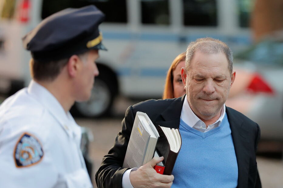 Harvey Weinstein entrega-se às autoridades em Nova Iorque