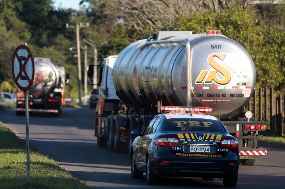 Camionistas brasileiros bloquearam estradas em todo o país