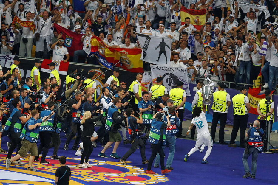 Real Madrid comemora 13º triunfo da Liga dos Campeões	