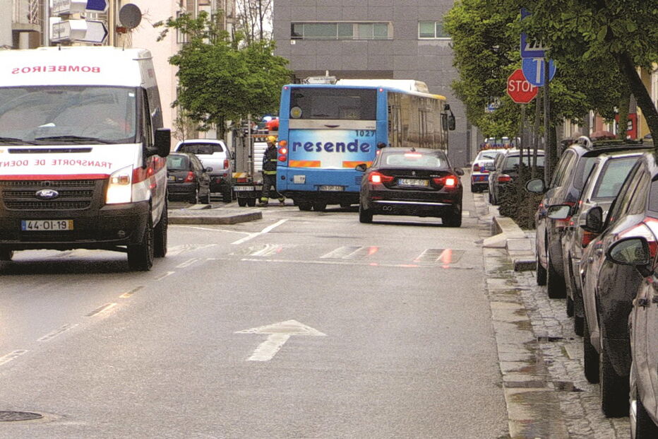Acidentes recorrentes com veículos da Resende têm criado problema em Matosinhos