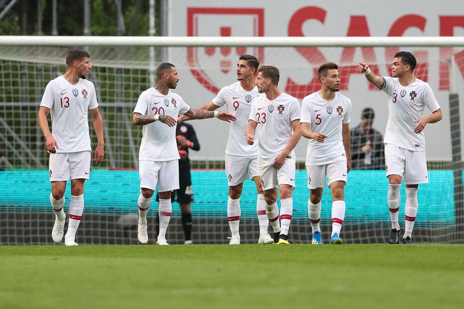 As melhores imagens do Portugal-Tunísia
