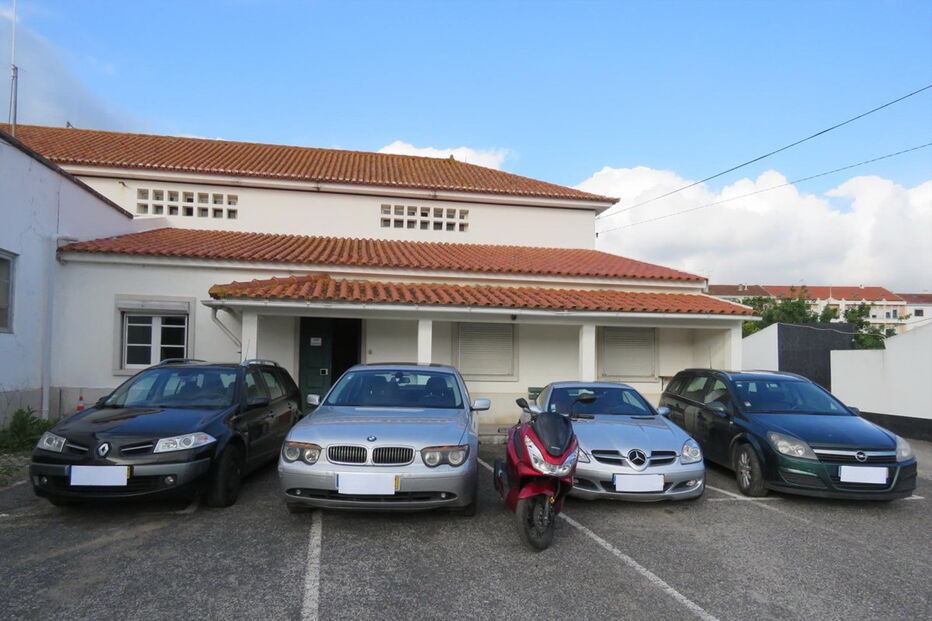 GNR de Torres Vedras apreendeu carros comprados com dinheiro do tráfico