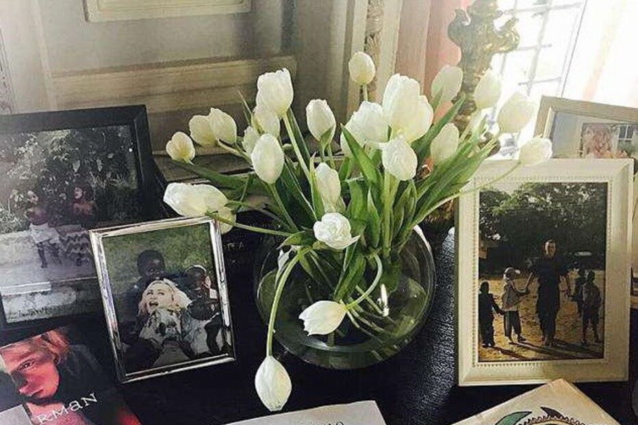 Madonna mostra decoração de palácio em Lisboa