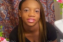 Nylah Lightfoot, de 14 anos, foi esfaqueada por amiga de 13