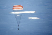 Nave Soyuz MS-07 regressou à Terra