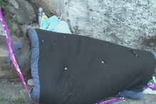 Colchão com sangue descoberto por populares no Funchal