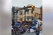 Festa azul e branca em Newark