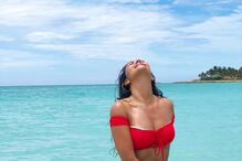 Sofia Ribeiro mostra fotos sensuais das férias em Cuba