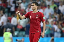 Pepe a jogar frente a Espanha no Mundial 2018