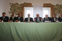 Artur Torres Pereira e a equipa que tomou posse da Comissão de Gestão do Sporting