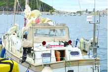 Veleiro tinha partido das Caraíbas e foi interceptado  ao largo da ilha do Faial 