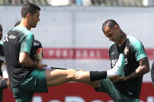 Cristiano Ronaldo motiva grupo