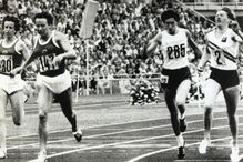 Morreu velocista Irena Szewinska