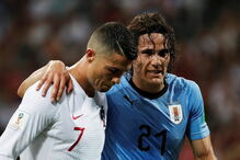 Ronaldo ampara Cavani lesionado