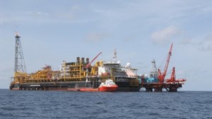 Angola rejeita cortar quotas e entra em rota de colisão com OPEP