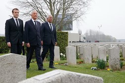 Presidente esteve no Cemitério militar português de Richebourg em Abril