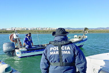 Autoridades apreendem duas lanchas no Algarve por suspeitas de tráfico de droga