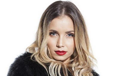 Luciana Abreu, Cantora, Concerto, Playback