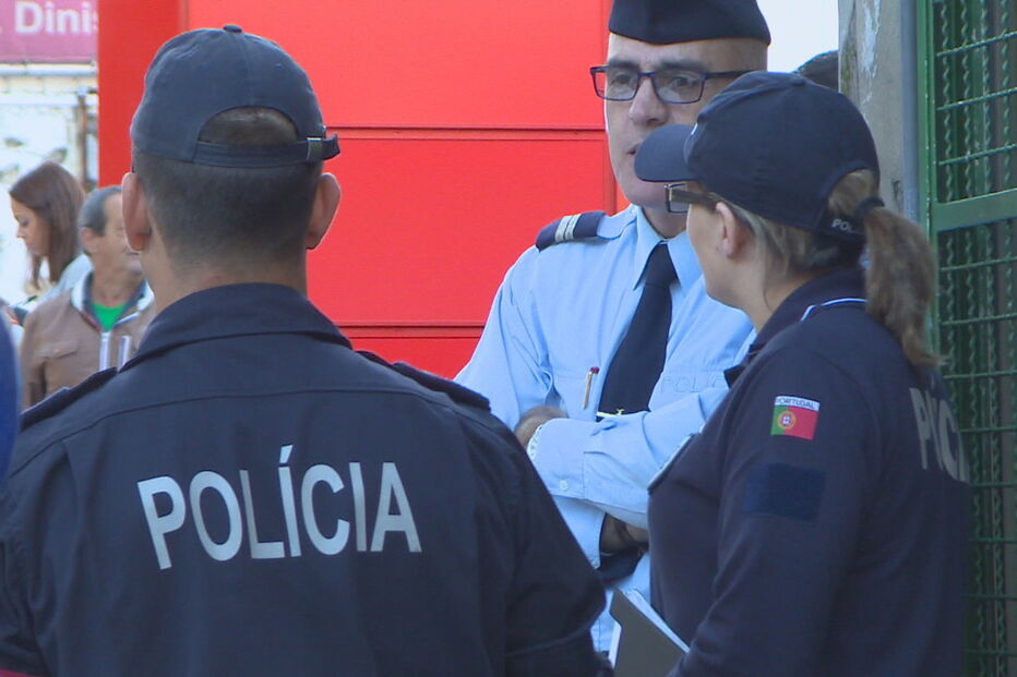 2018-06-01_11_48.22 Família tentou matar PSP chamado a festa.jpg