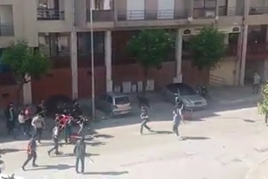 Adeptos do Braga e do Benfica em batalha campal nas ruas de Braga