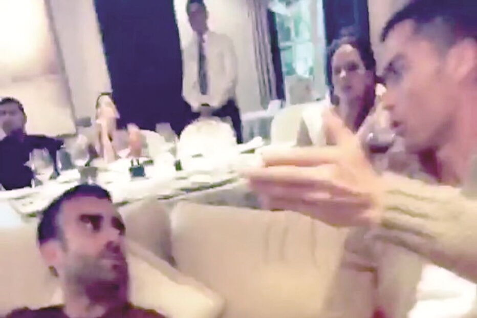 Cristiano Ronaldo com amigos de férias