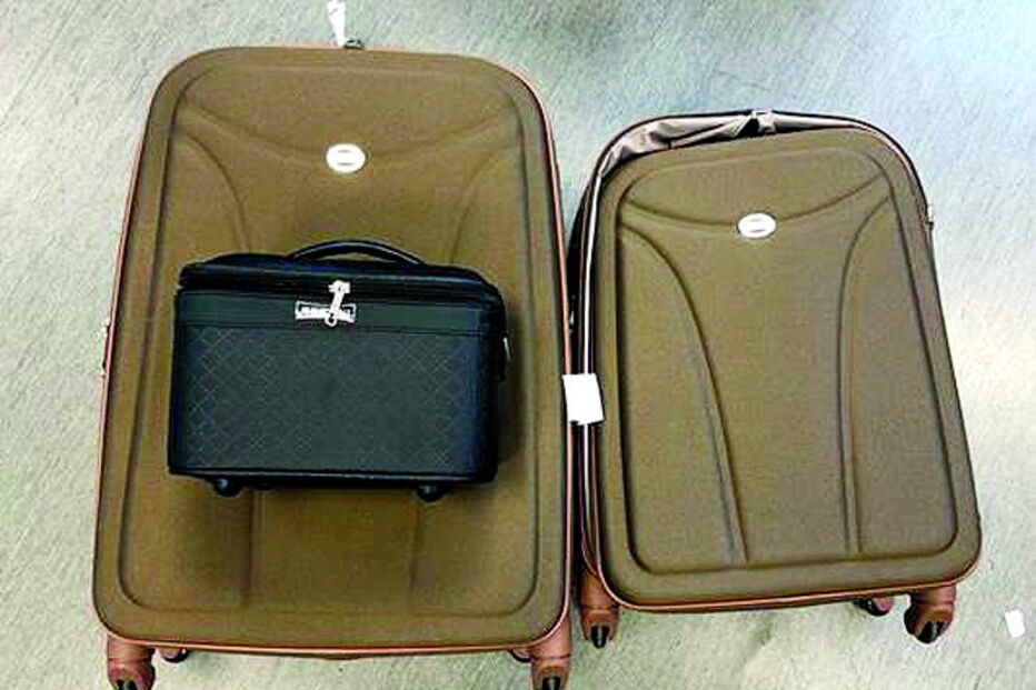 Malas de  viagem pareciam normais por fora