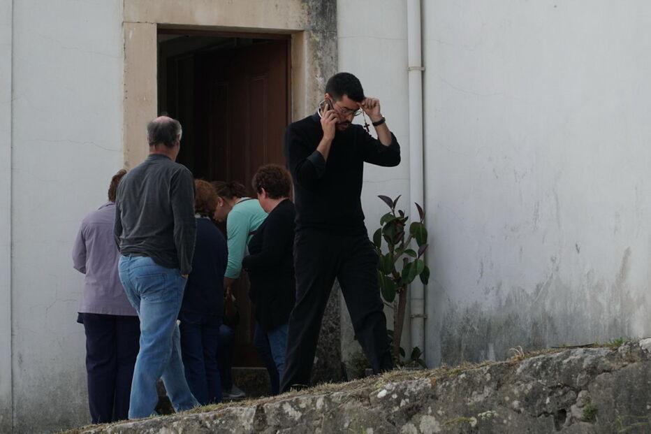 Arnal chora desaparecimento do padre Marco Brites