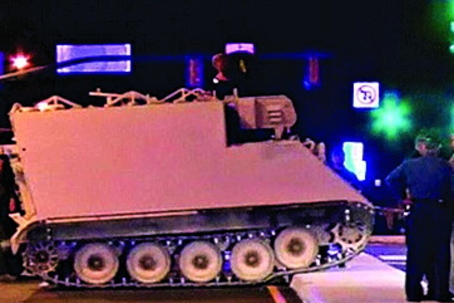 Rouba blindado para dar passeio