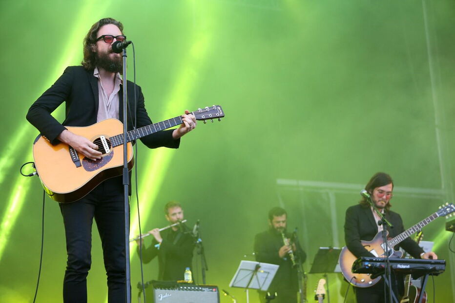  Father John Misty