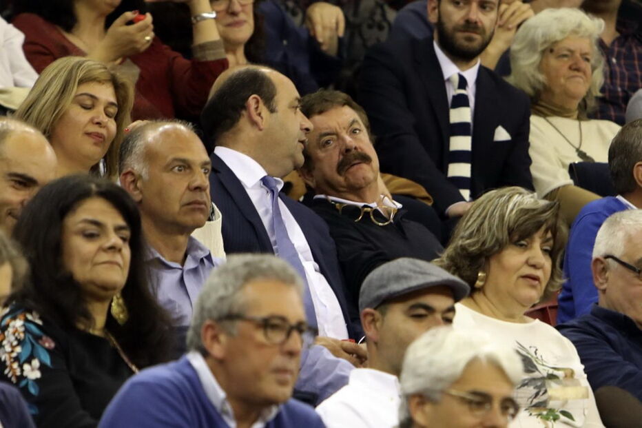 O cantor Quim Barreiros na bancada