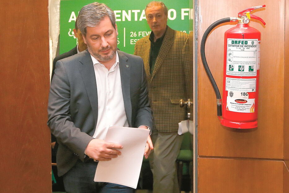 Bruno de Carvalho quer passar a nomear diretamente sócios para ocupar baixas no Conselho Diretivo